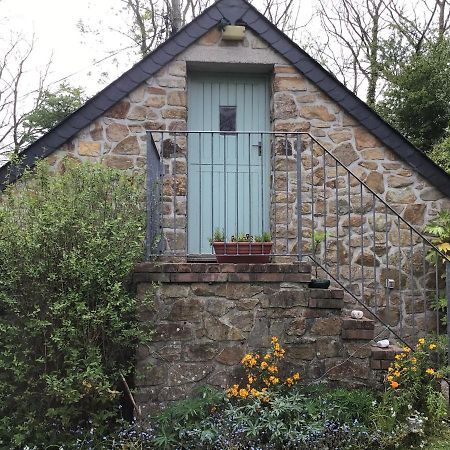 Cozy Camborne Studio Retreat With Two Single Beds エクステリア 写真