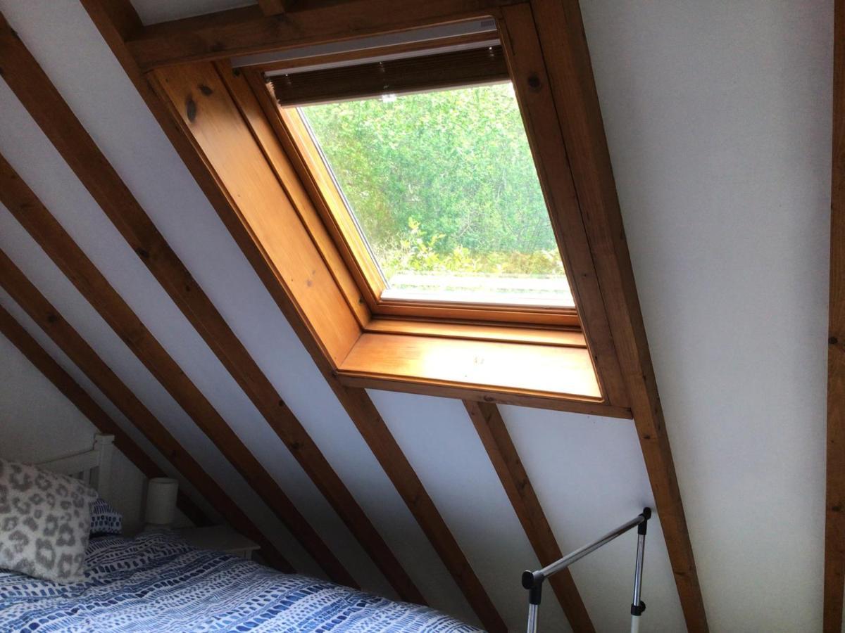 Cozy Camborne Studio Retreat With Two Single Beds エクステリア 写真